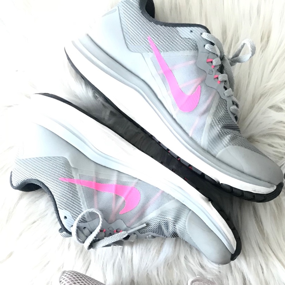 Dual Fusion Nike Sneakers